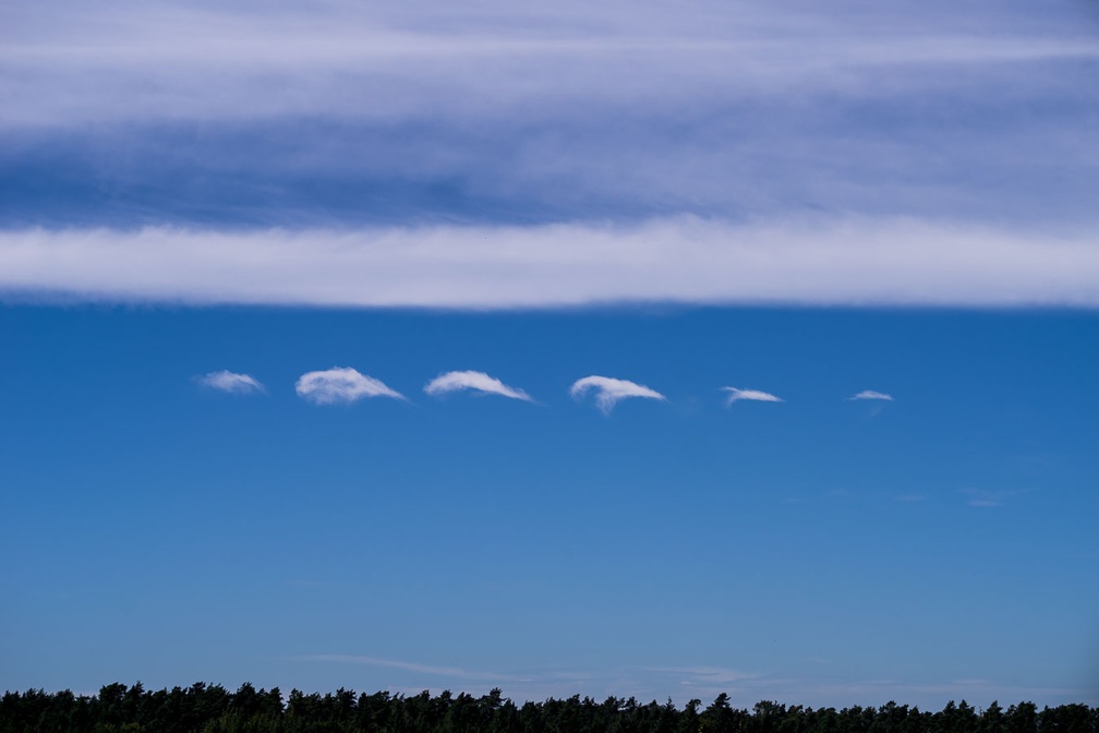 Kelvin-Helmholtz cloud
