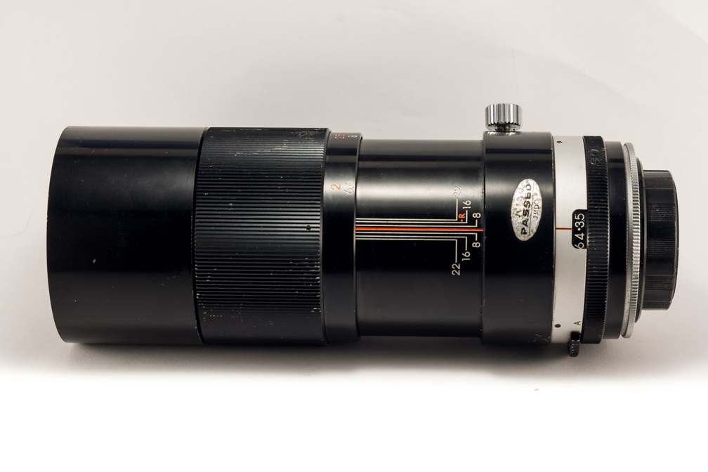 Tamron Adapt-A-Matic 200mm F/3.5 Model 870Au lens