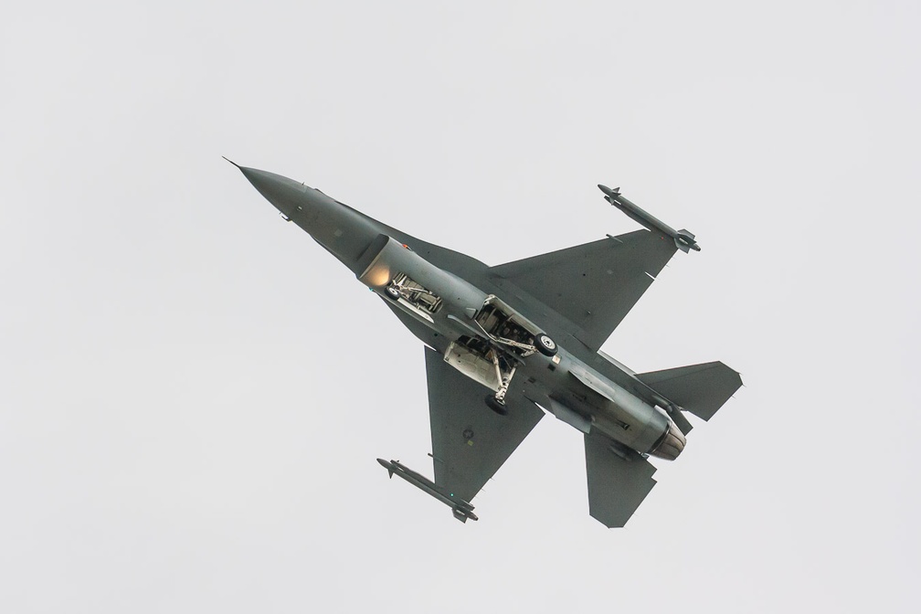 F-16 Fighting Falcon Aircraft - 400d4576