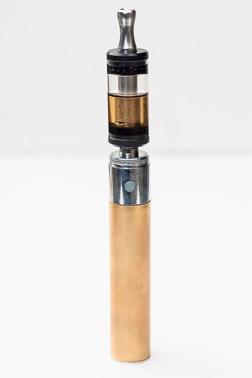 Early Vaping Device - 40d13347