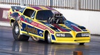 Nostalgia Funny Car Drag Race - 6d6635